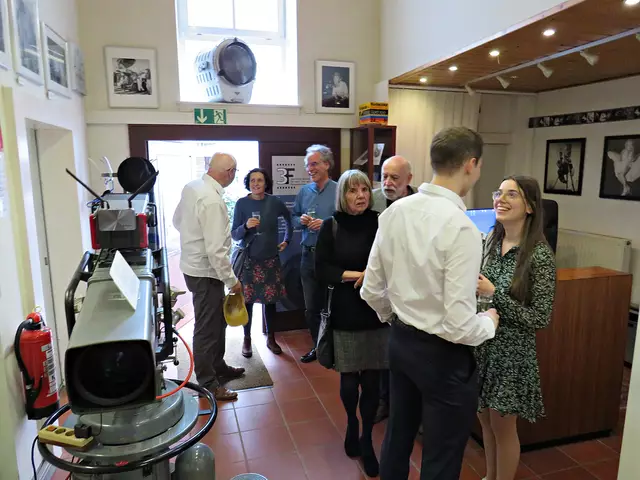 Langsam kamen immer mehr Gäste hinzu | Foto: Brigitte Melder