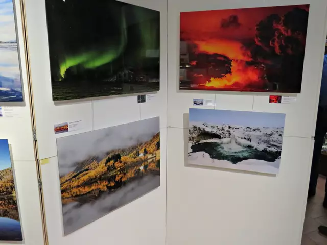 Die Reise startete pünktlich zum Vulkanausbruch (oben rechts) | Foto: Brigitte Melder