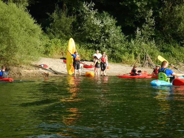 Wasser IM Boot muss wieder raus | Foto: Michaela Kastl-Bastian