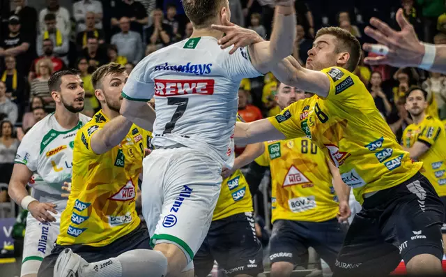 Luca Witzke der letzte Wurf  | Foto: Wolfgang Neuberth