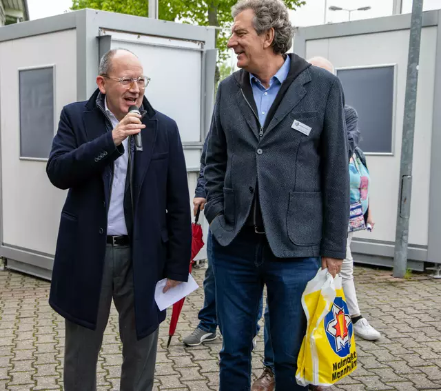 OB Christian Specht und Jan Goschmann  | Foto: Wolfgang Neuberth