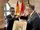 Festakt auf dem Hambacher Schloss: Yao Fei, stellvertretender Bürgermeister Quanzhous und Neustadts Oberbürgermeister Marc Weigel | Foto: Stadt Neustadt