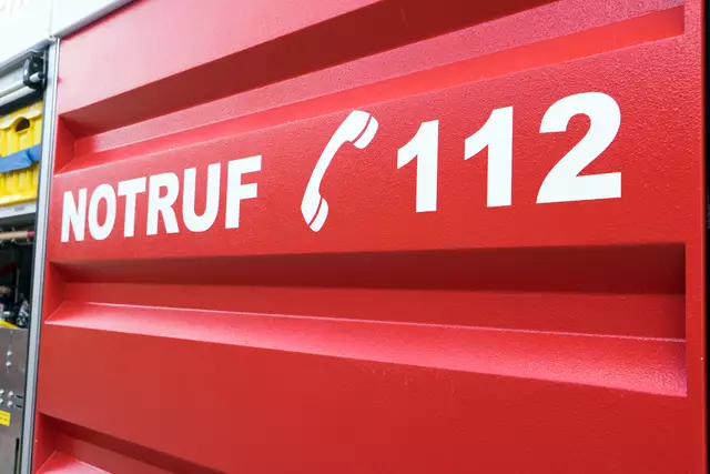 Notruf 112 Feuerwehr Symbolbild | Foto: PhotographyByMK/stock.adobe.com