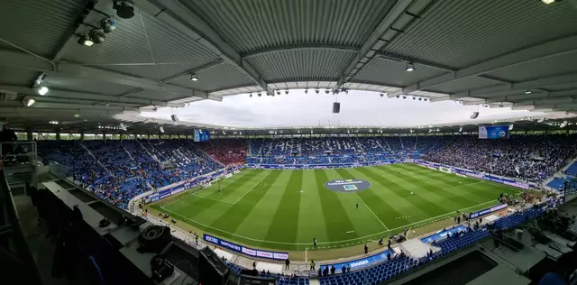 In rund einer Stunde geht es los | Foto: abseits-ka/Anderer