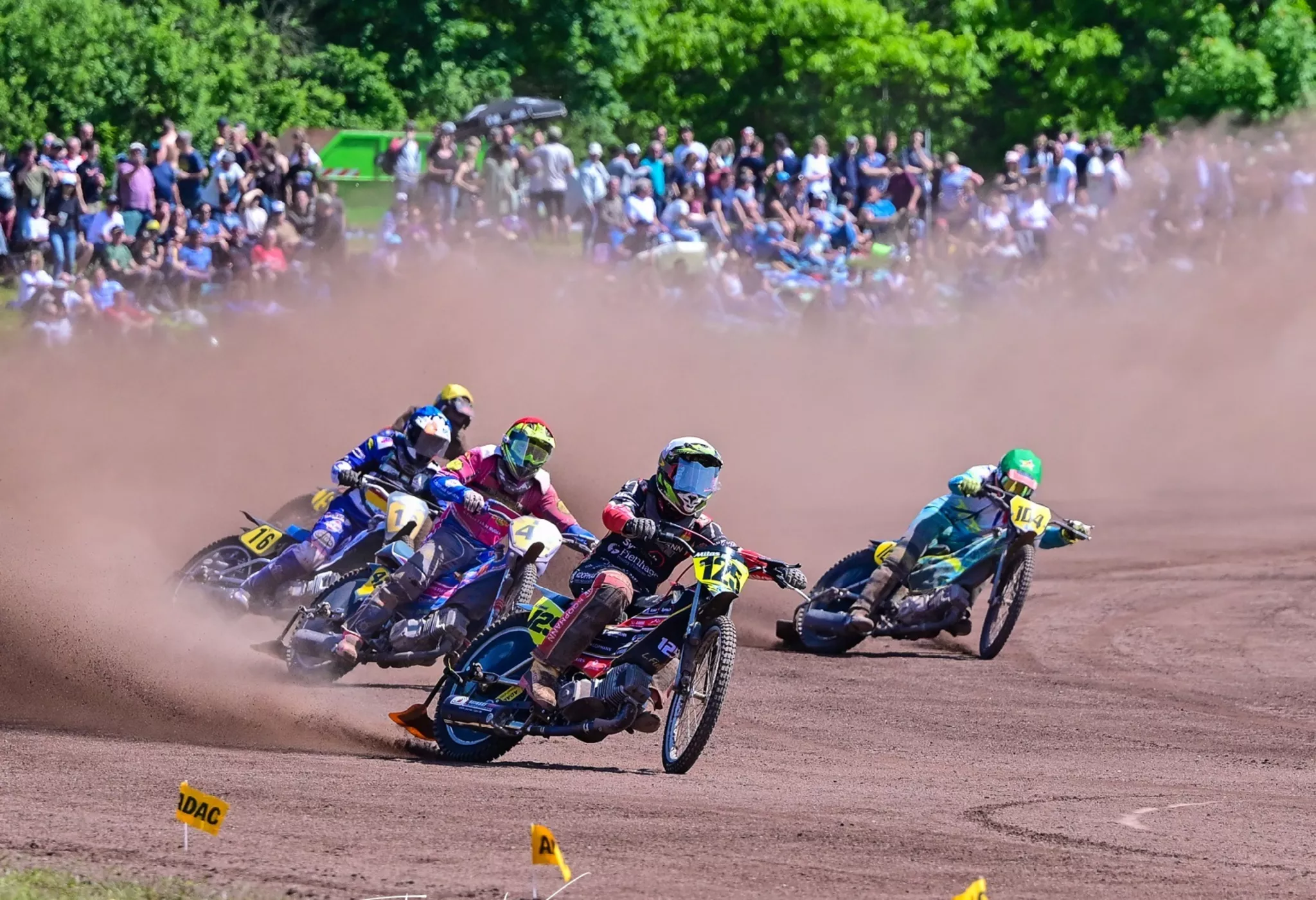 Sandbahnrennen Herxheim 2025: Motorsportevent mit Welt- und