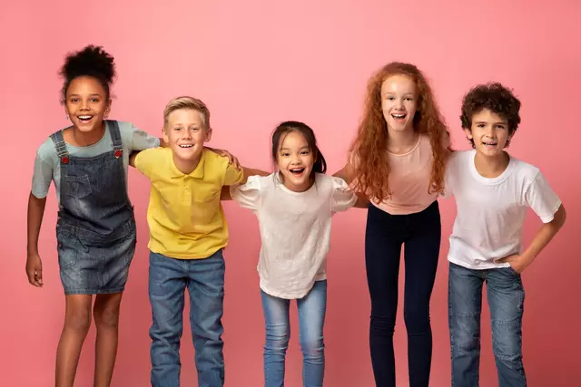 Für wissbegierige Kids: Die Kinderuni lockt mit Workshops, Vorlesungen und Mitmach-Kursen | Foto: Prostock-studio/stock.adobe.com