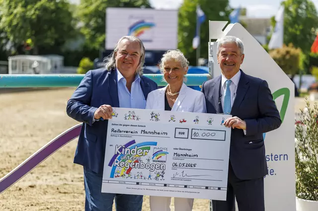 SPACHMANN Gregor Radio Regenbogen), BERGER-KUEHN Dr. Christiane (Stv. Vorstand), HOFMANN Peter (Vorstand) | Foto: Stean Lafrentz