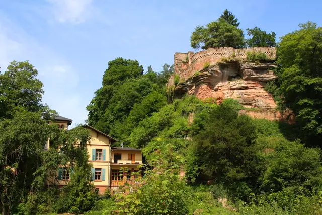 Burg Diemerstein mit Villa Denis | Foto: Tourismusverband Enkenbach-Alsenborn
