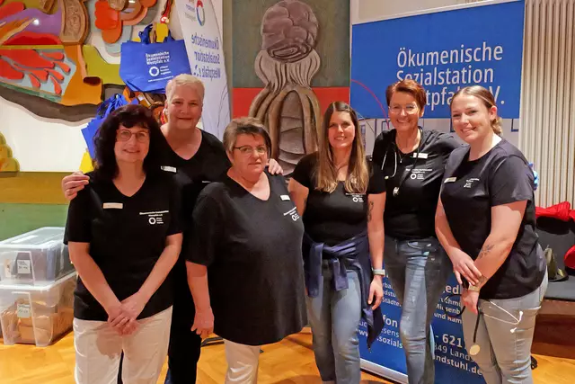 Im CCR drehte sich vieles um das Thema Gesundheit - wie hier beim Team der Ökumenischen Sozialstation Westpfalz.  | Foto: Erik Stegner