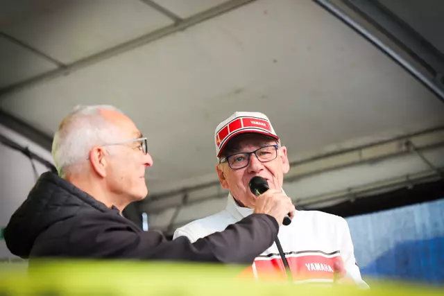 Manfred John beim Interview mit Ferry Brouwer | Foto: Marcel Uhlmann