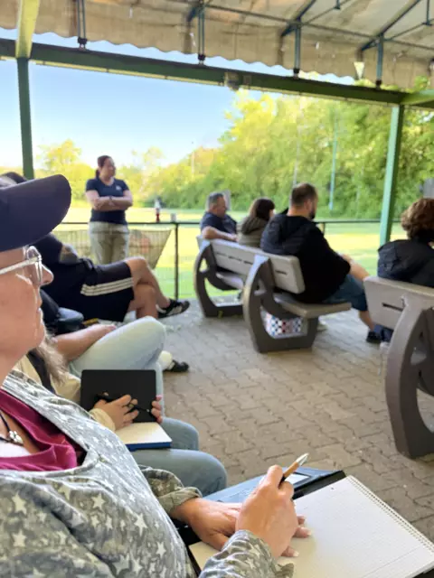 Es wurden eifrig Notizen über das Themengebiet angefertigt. | Foto: Andreas Beck