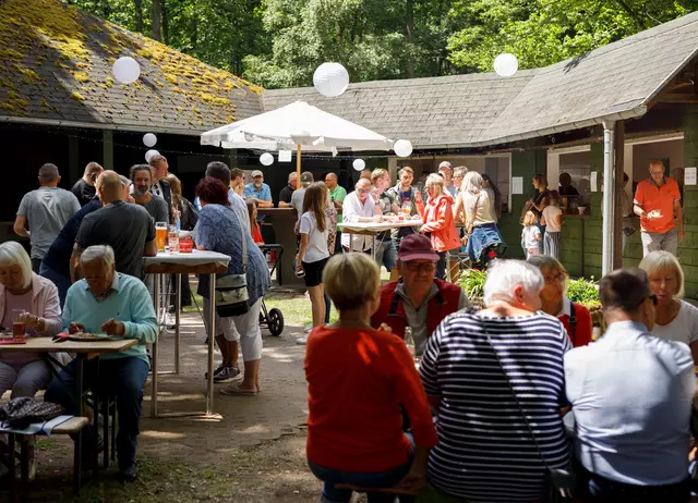 An der Siegelbacher Grillhütte ist immer was los. Wie hier beim traditionellen Dixieland-Jazzfrühschoppen des KKJ Siegelbach. | Foto: KKJ Siegelbach