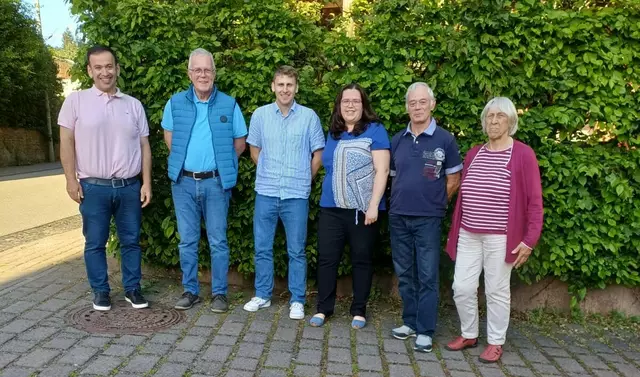 Foto von Links: Güngör Aydin, Gemeindeverbandsvorsitzender; Horst Fiscus, Jonathan Kreilaus, Jaqueline Rauschkolb, Kreisvorsitzende, Uwe Pfeiffer, Inge Wasem | Foto: Jonathan Kreilaus