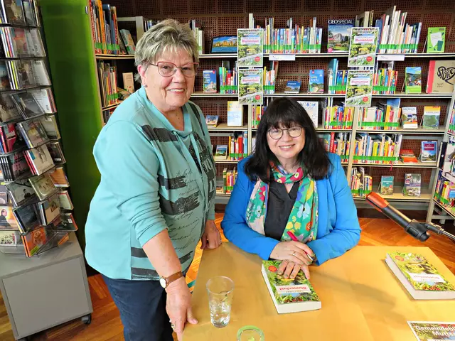 Ließ sich das Buch signieren | Foto: Brigitte Melder
