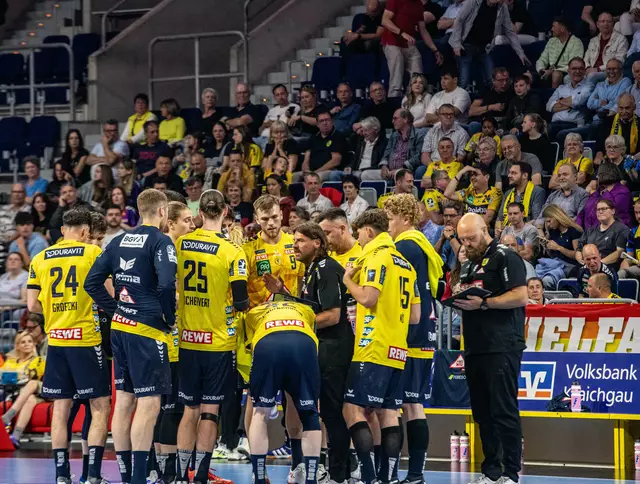 Der Trainer hat etwas zu Sagen | Foto: Wolfgang Neuberth