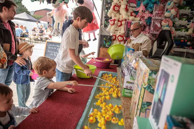 Sonntag auf dem Maimarkt Wörth - mit Jahrmarktsspaß für Groß und Klein | Foto: Paul Needham