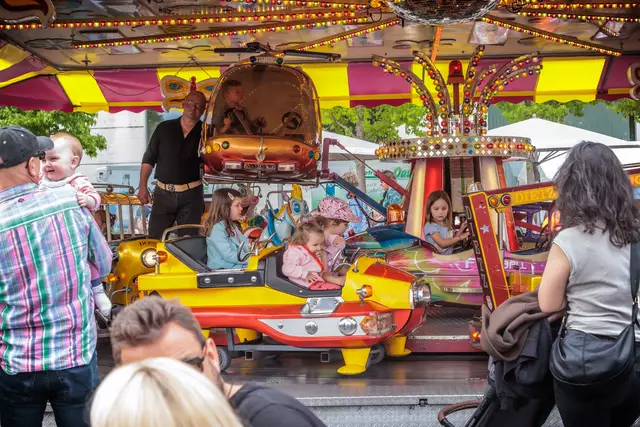 Sonntag auf dem Maimarkt Wörth - mit Jahrmarktsspaß für Groß und Klein | Foto: Paul Needham