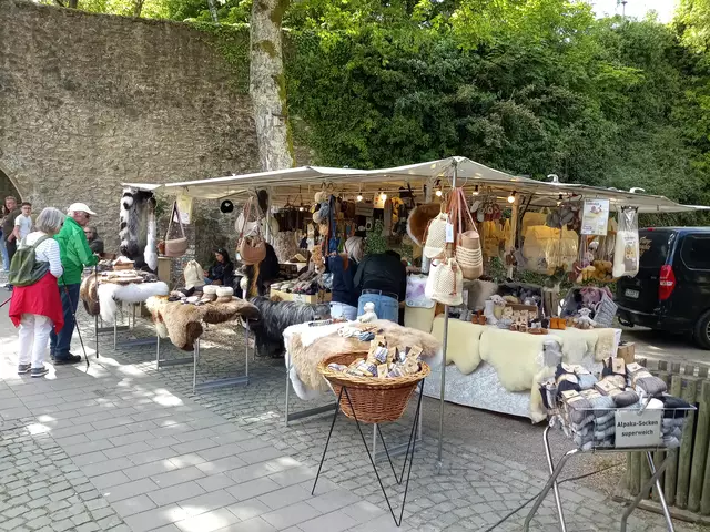 Stände boten ihre Waren an | Foto: Anja Stemler