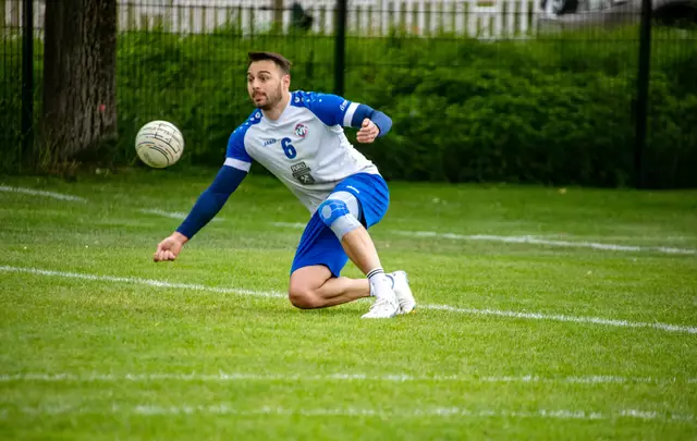 Marcel Stoklas auch in der Devensive stark | Foto: Wolfgang Neuberth
