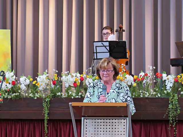 Sonja Regenauer bei der Begrüßung | Foto: Brigitte Melder