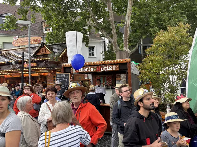 Schorle darf beim Strohhutfest nicht fehlen. | Foto: Thorsten Kornmann 