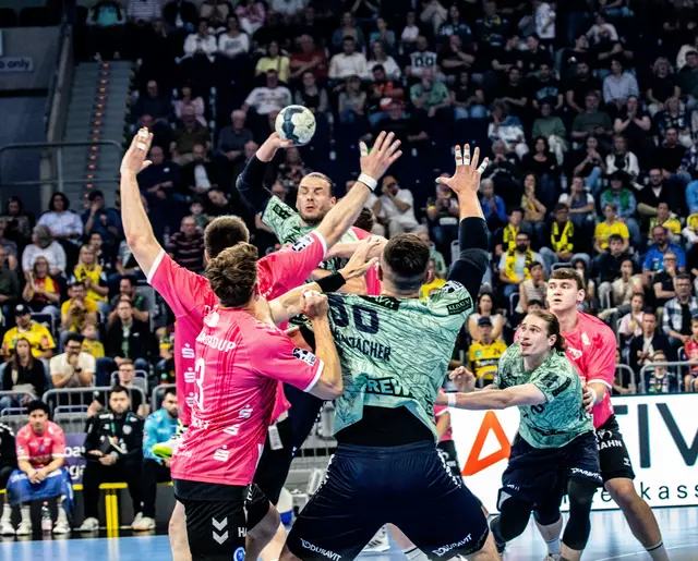 Alle gegen Olle Forsell Schefvert | Foto: Wolfgang Neuberth