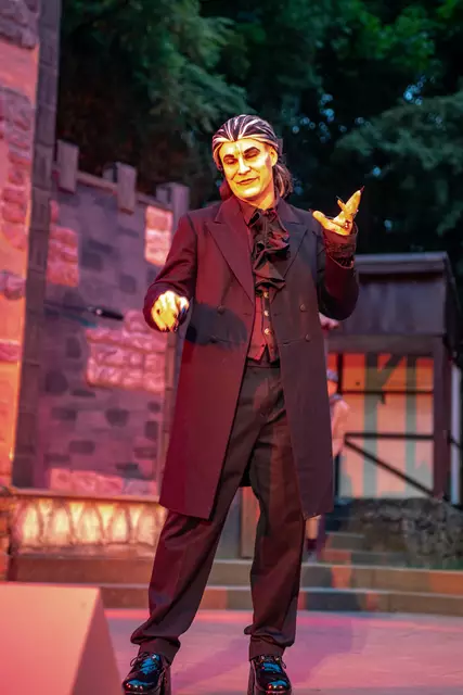 Graf Dracula (Andreas Schilder) | Foto: Wolfgang Neuberth