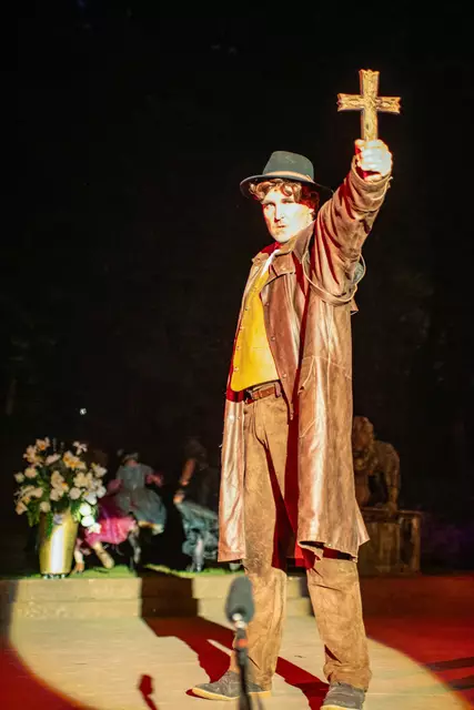 Dr. Jan van Helsig (Marco Hullmann)  | Foto: Wolfgang Neuberth