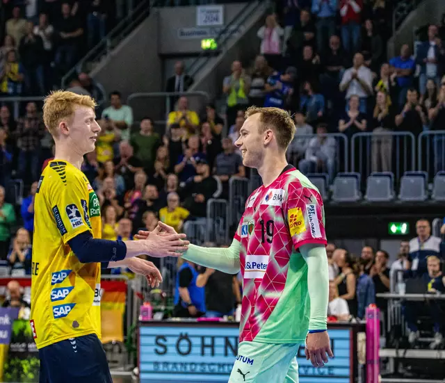 Gratulation zum Meister | Foto: Wolfgang Neuberth