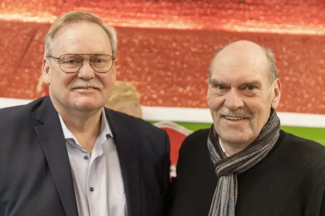 Ronnie Hellström zusammen mit seinem einstigen Stellvertreter im Tor des FCK und weiteren Vereinslegende Sepp Stabel. Rivalen im Kasten, Freunde im wahren Leben. | Foto: Jens Vollmer