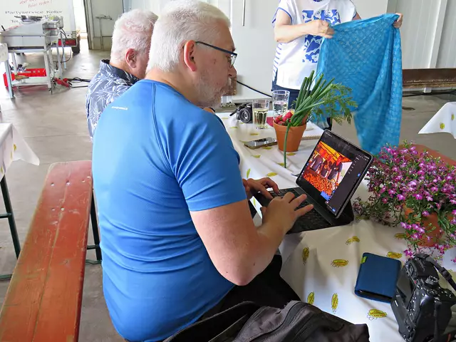 Holger Knecht ging in der Zwischenzeit an seine Bildbearbeitung | Foto: Brigitte Melder