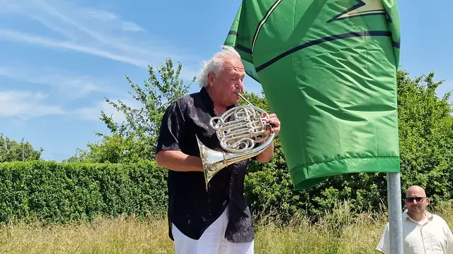 Professor Peter Arnold, der später das Haus von den Hellströms am Kieferberg übernahm, sorgte für den musikalischen Rahmen | Foto: Ralf Vester 