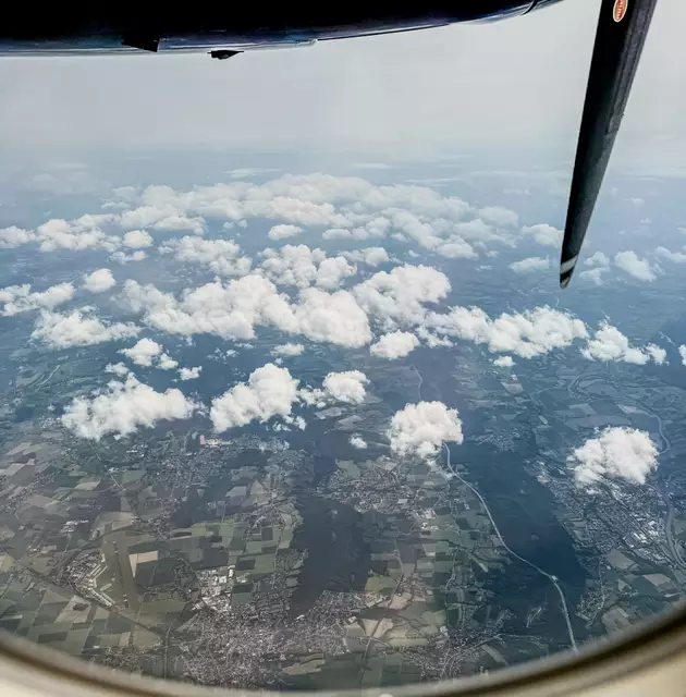  beim Landeanflug auf Mannheim-Die Reise war kurz, aber intensiv.  | Foto: Wolfgang Neuberth