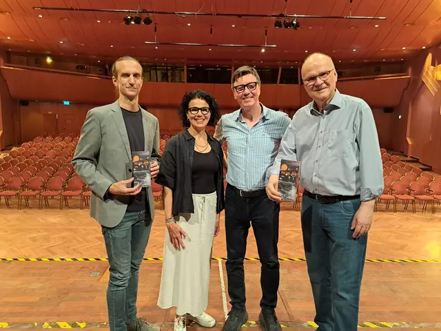 Arbeiten zusammen für den Erfolg der neuen „Kulturtafel“ Wolf E. Rahlfs, Christine Kaltenbach, Oliver Frowerk und Gilbert Bürk (v.l.) | Foto: martin stock