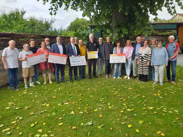 Spedneübergabe | Foto: Paul/gratis