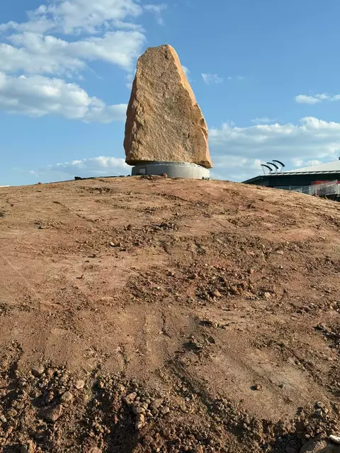 Derzeit thront ein markanter Sandstein auf der Kreiselspitze | Foto: Alexander Lenz