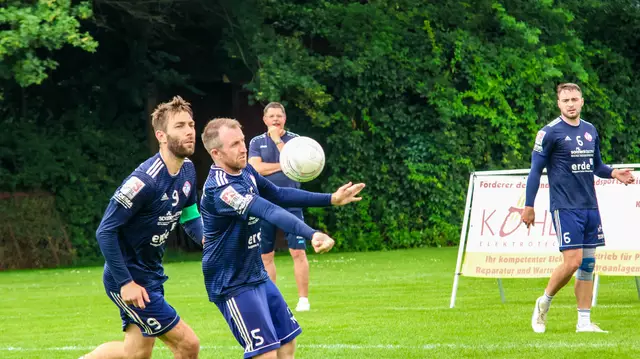 Moritz Kiefer beim Zuspiel | Foto: Wolfgang Neuberth