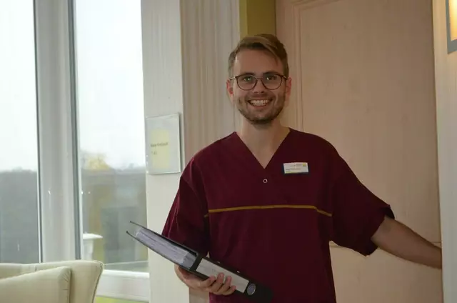 Gewalt in der Pflege ist in Bruchmühlbach-Miesau kein Problem: Jeder trägt dazu bei, dass die Teamstimmung gut bleibt. Das sorgt für Zufriedenheit und kommt bei den Bewohnern an. Gewalt und schlechte Stimmung können ansteckend sein.  | Foto: Haus Edelberg