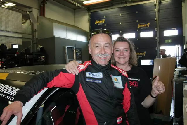 Bernhard Wagner mit seiner Stephanie | Foto: Michael Sonnick