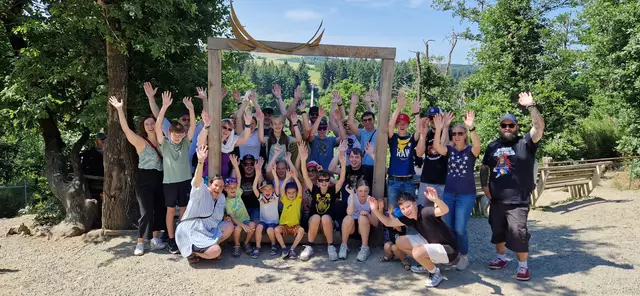 Gruppenfoto an der Geierlay-Brücke | Foto: Nicole Peschke