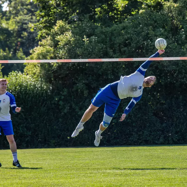 Marcel-  Akrobatische Leistung | Foto: Wolfgang Neuberth