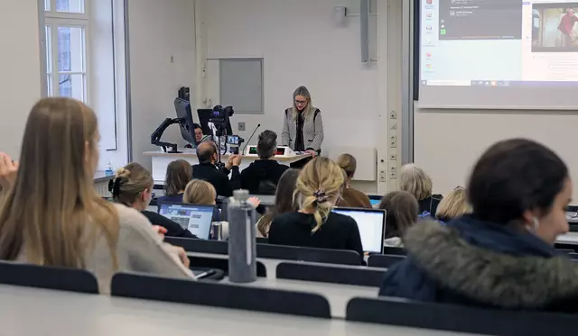 Vorlesung an der Pädagogischen Hochschule Karlsruhe.  | Foto: PHKA