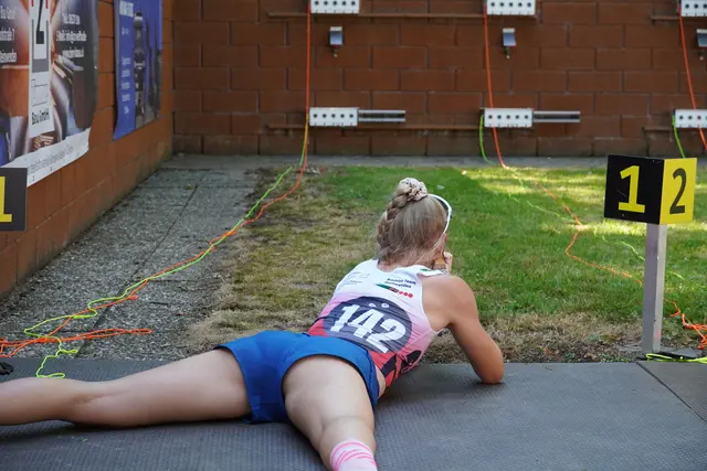 Alena Weinmann Gewinnerin im Sommerbiathlon der Juniorinnen  | Foto: Sven Müller