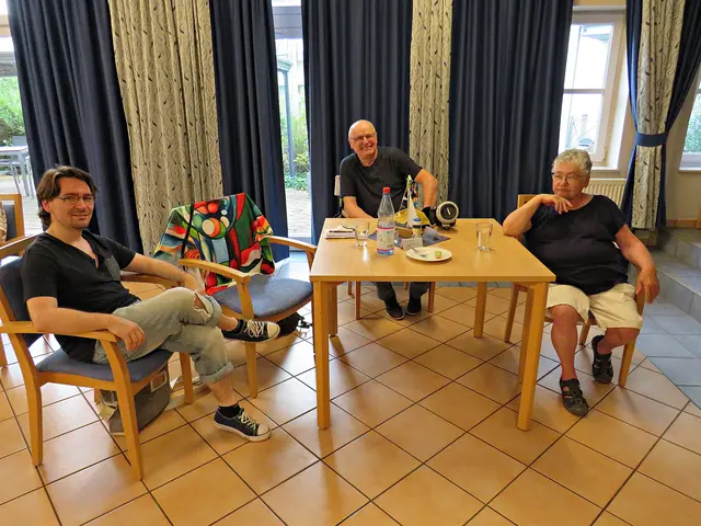 Schauspielcoach Markus Schultz (links) | Foto: Brigitte Melder