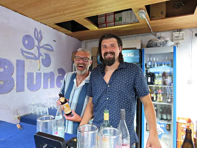 An der Bar | Foto: Brigitte Melder