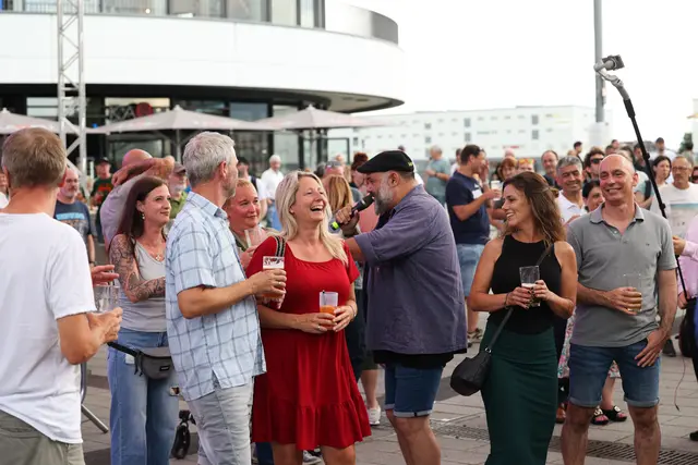 Mitsingen ist angesagt | Foto: Lys Y. Seng