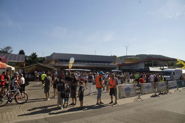 Letzte Vorbereitungen vor dem Start | Foto: Anja Stemler
