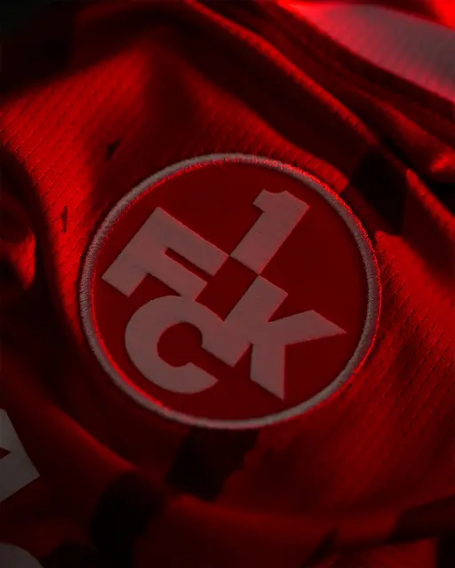 FCK-Trikot Saison 2025/26: Das neue Gewand der Roten Teufel wird beim Training enthüllt | Foto: 1. FC Kaiserslautern