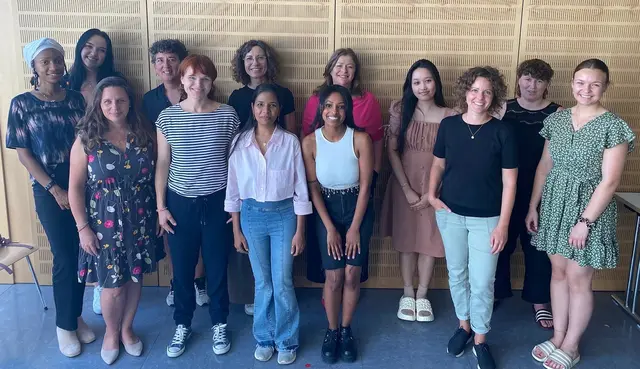 Die Stipendiatinnen und ihre Mentorinnen nutzten den Semesterabschluss in entspannter Atmosphäre für Erfahrungsaustausch und fachlichen Input. | Foto: Marcel Mayer