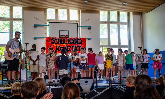 Der Chor der Vogelstang Grundschule - Frieden | Foto: Wolfgang Neuberth